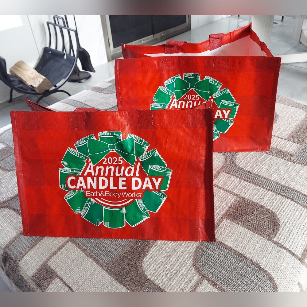 Candle day bags × 2 by bath and body works. Like new